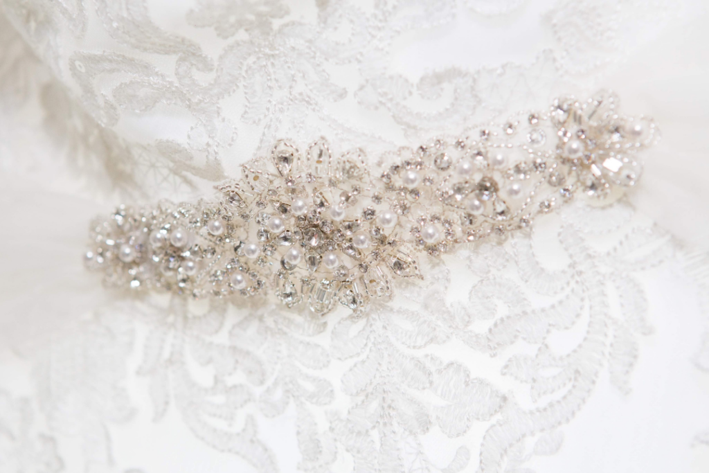 abito da sposa pizzo